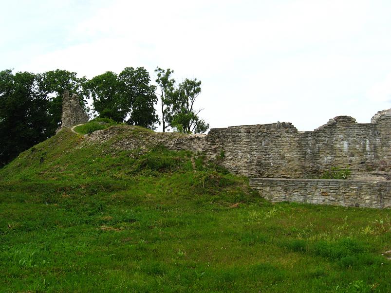 Lihula ordulinnus ja m�is