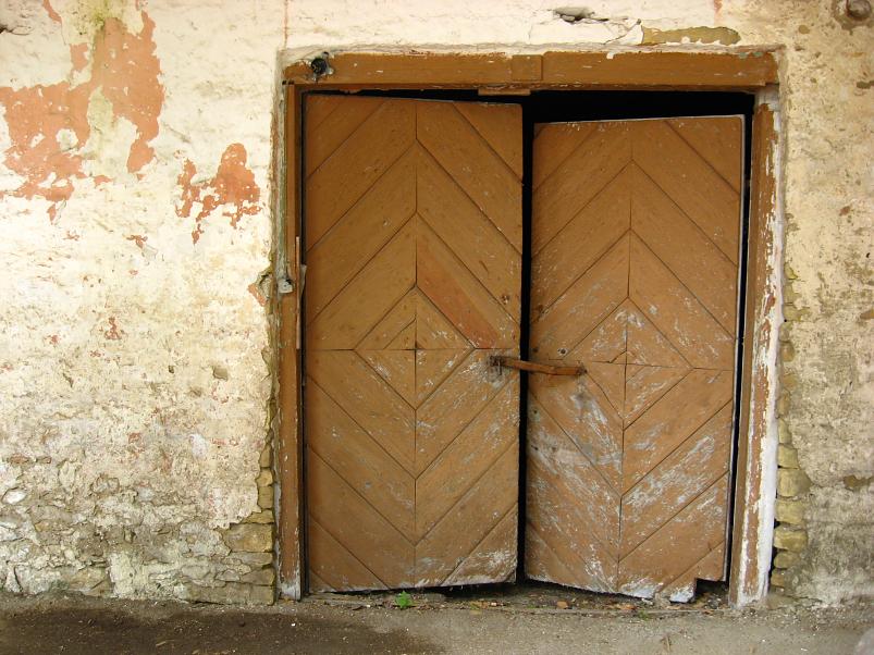 Lihula ordulinnus ja m�is